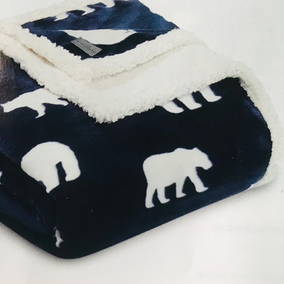 Eddie Bauer Bedding Eddie Bauer Bearpatterned Plush Sherpa Throw